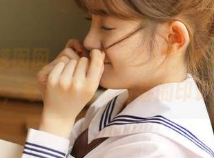 Feilin嗲囡囡 – SiByl李思宁私拍牛仔裤美图，每一帧都是青春的印记.txt