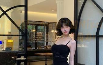 GIRLT果团网 – 不可错过的Miss琪私拍泳装图包，清新性感双向拉力！.txt