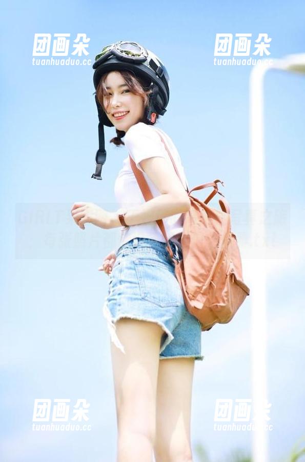 GIRLT果团网-王婉悠 GIRLT果团网 - 王婉悠的高跟鞋写真之旅:每张照片都传递无限自信与优雅.txt