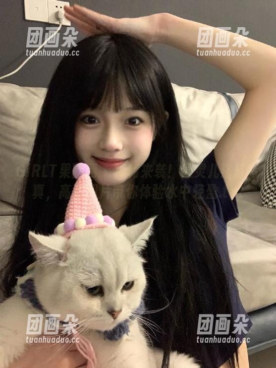 GIRLT果团网 - 福利来袭！通灵儿浴缸写真，高清图片带你体验水中轻盈.txt