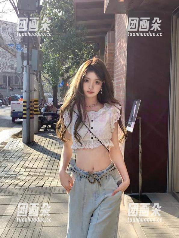 IMiss爱蜜社 - 俞公主专属图库：皮衣写真分享，展现她不羁灵魂下的无限可能性！.txt