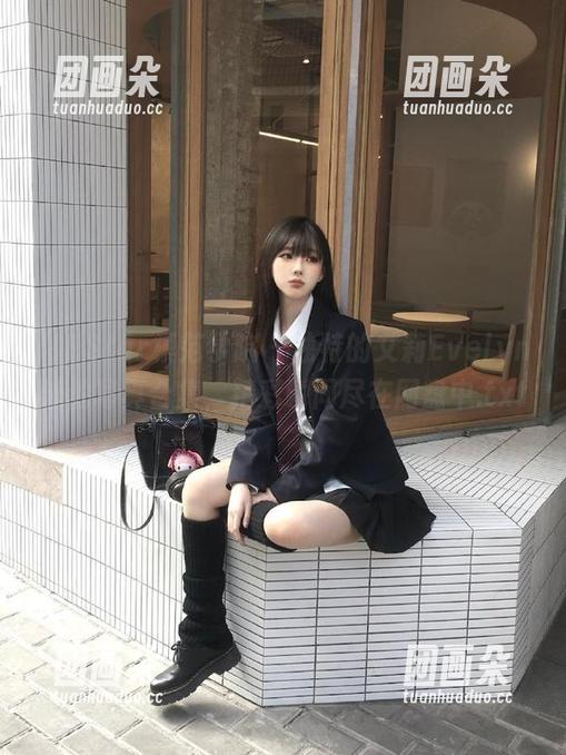 MFStar模范学院-艾莉Evelyn MFStar模范学院 - 独特的艾莉Evelyn泳池写真合集,精彩瞬间尽在网盘中.txt