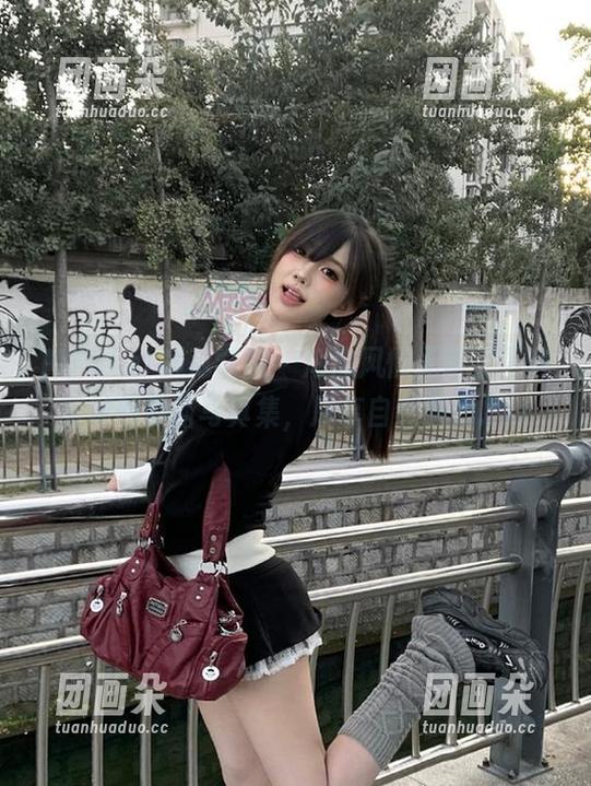 MFStar模范学院-董林越 MFStar模范学院 - 海边风情无限,下载董林越最新写真集,尽享自然魅力.txt