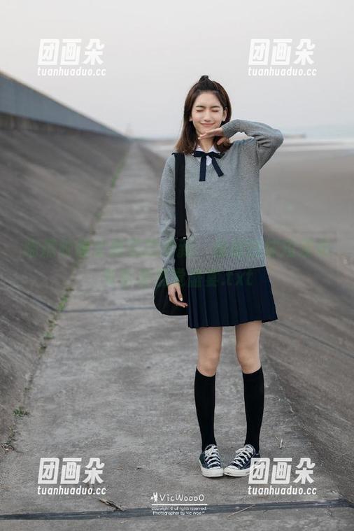 MTYH喵糖映画 喵糖映画全新美图更新,私房白袜短发美女带来视觉盛宴.txt