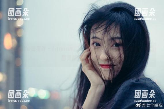 MintYe薄荷叶-Lunana_lee MintYe薄荷叶 - Lunana_lee女仆的视界:不可错过的作品图集精彩赏析.txt