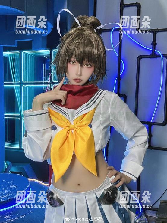 Momoko葵葵美脚可爱图片合集：让每一位欣赏者沉浸在她魅力无穷的世界！.txt