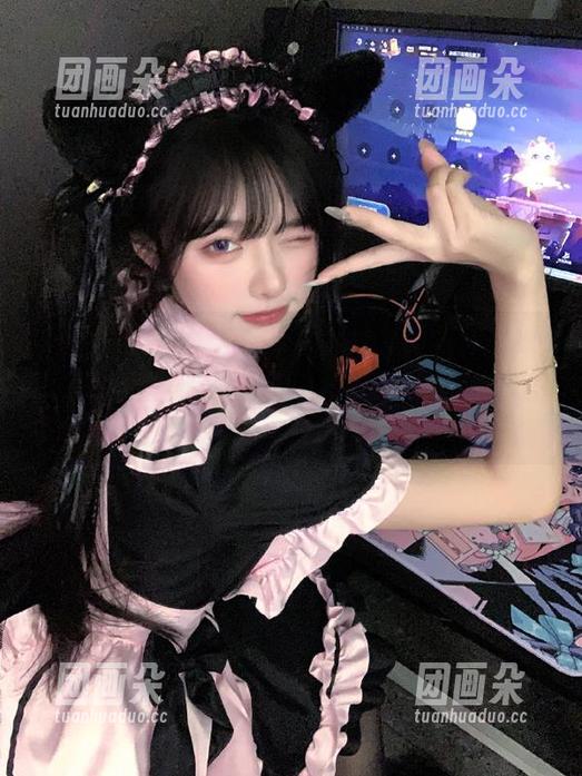 MyGirl美媛馆 - 夏瑶baby旗袍作品集：精选优雅瞬间，传递传统与现代的对话.txt