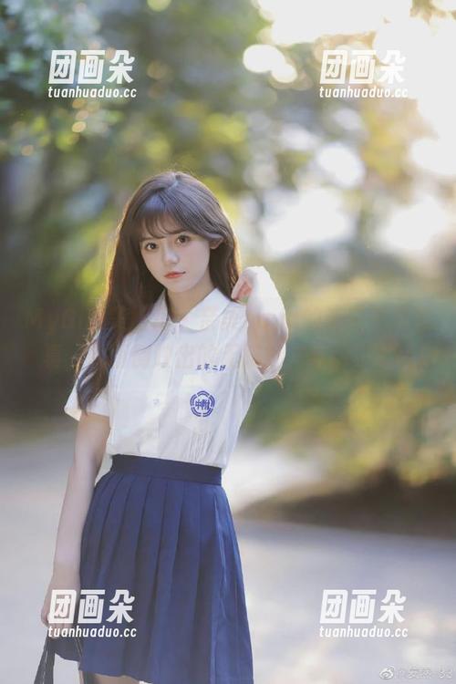 MyGirl美媛馆-奈美nana MyGirl美媛馆 - 奈美nana的浴缸私房写真,水面倒映出的无限魅力与优雅.txt