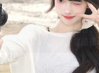 QingDouKe青豆客 – 动静结合：孔一红运动题材写真图包，感受生命的律动.txt