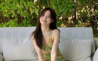 QingDouKe青豆客 – 在线探索杨漫妮秘书高清写真，尽享她的迷人姿态.txt