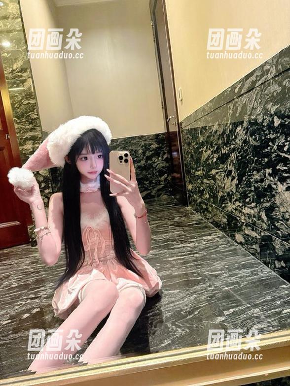 SHENSHI绅士-李杨 SHENSHI绅士 - 时尚与激情的碰撞,李杨裤里丝美图分享,让你感受不一样的视觉盛宴!.txt