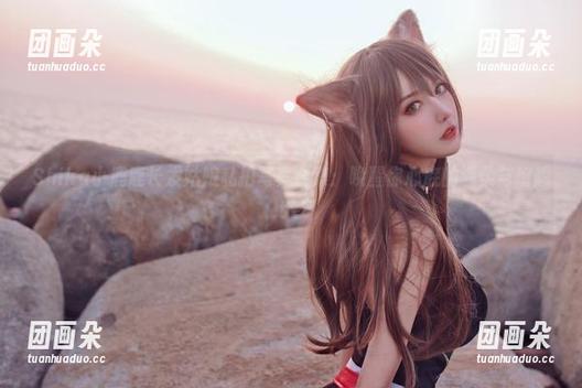 Shika小鹿鹿长发姑娘私拍写真合集：唤醒你心底的温柔与幻想.txt