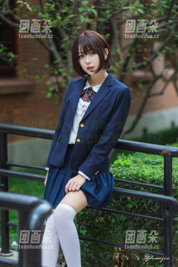 TGOD推女神 - 双人舞动：绮里嘉ula在线图集，艺术与幽默的完美结合！.txt