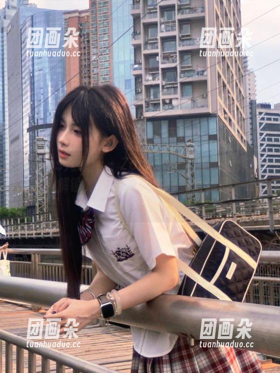 UGirls尤果网 - Zora若拉全套御姐作品大赏，解锁她独特的风格与气质瞬间！.txt