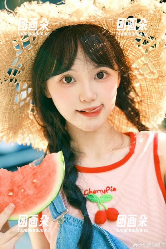 UGirls尤果网 - 油亮写真与你分享，妮小妖邀你一起下载到网盘里的美丽记忆.txt