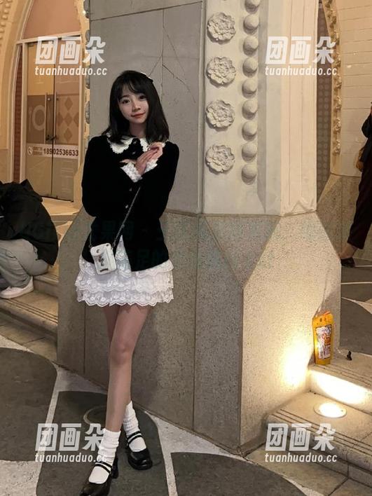 UGirls尤果网 - 王语纯美图更新：细腻捕捉美足的灵动瞬间.txt