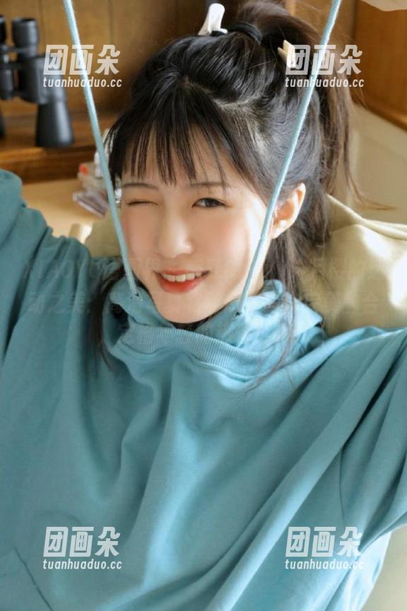 XIAOYU语画界 - 感受Chery绯月樱的运动之美：高清写真将动感与时尚完美融合，定格年轻的热情！.txt