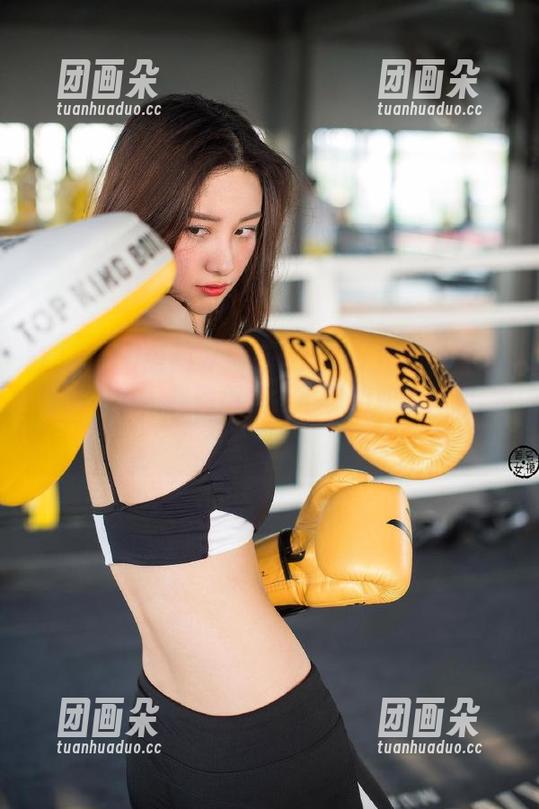 XIAOYU语画界-玥儿玥er XIAOYU语画界 - 在玥儿玥er姐姐的写真作品集中,找到那些“可以嫉妒的画风”!.txt