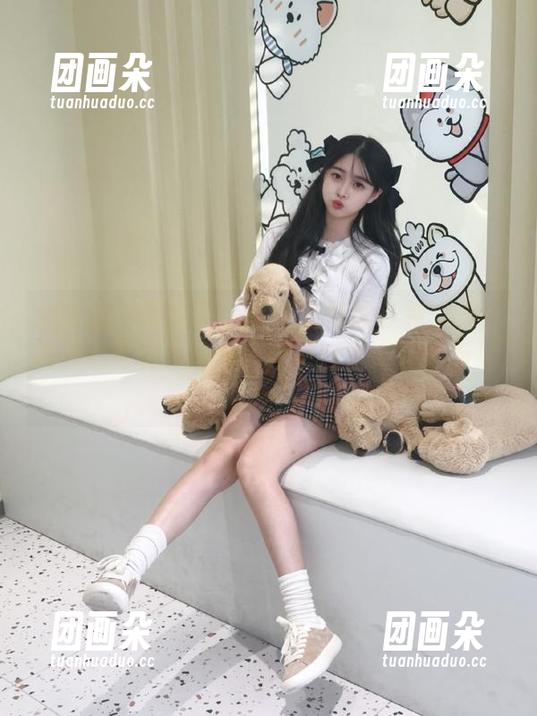 XIAOYU语画界-程开心 XIAOYU语画界 - 量身定制的红裙之美:程开心写真作品集,获取独家资源指南!.txt