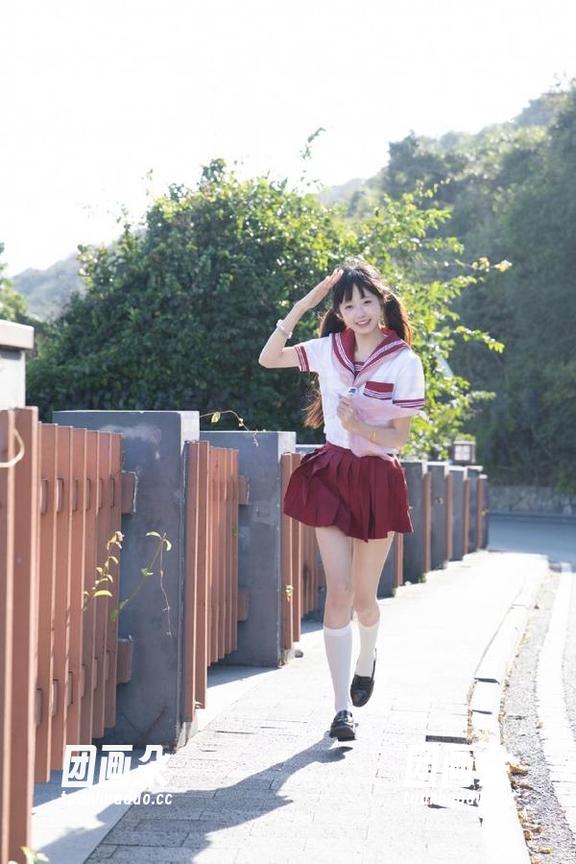 XINGYAN星颜社 - 潘娇娇夏天写真合集：免费下载，捕捉她的夏季风采.txt