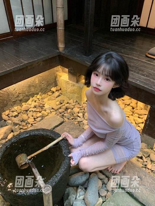 Xiuren秀人网-Cherry绯月樱 Xiuren秀人网 - Cherry绯月樱红裙传说:在这份作品集中,每一帧都蕴藏着独特的美学,收藏价值无可估量的资源!.txt