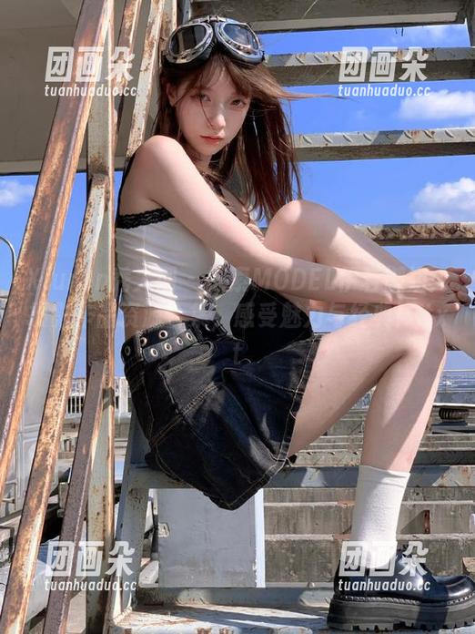 Xiuren秀人网-MODEL伊若 Xiuren秀人网 - 探索MODEL伊若御姐:摄影作品资源合集,感受魅力与经典!.txt