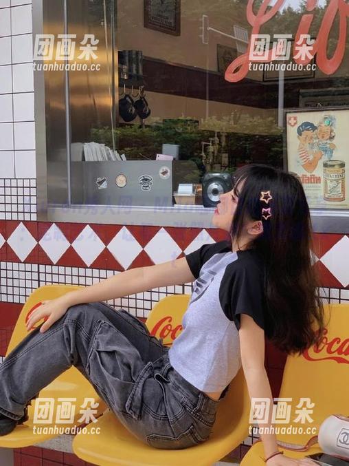 Xiuren秀人网 - Mila嘟嘟自拍写真分享：定制艺术，让每一张照片都充满灵魂.txt