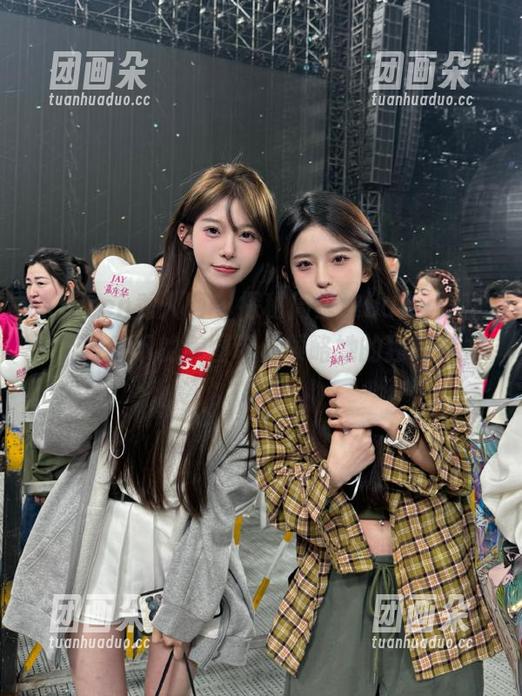 Xiuren秀人网-周慕汐baby Xiuren秀人网 - 探秘周慕汐baby美腿:无圣光下的美图带你领略她的独特魅力.txt