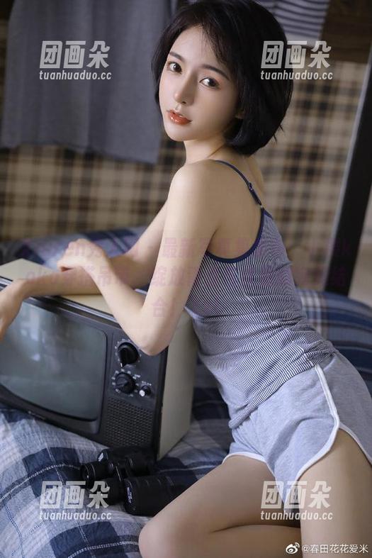 Xiuren秀人网-小樱koko Xiuren秀人网 - 最新写真集发布:小樱koko穿搭吊带,绽放青春与优雅的完美结合!.txt