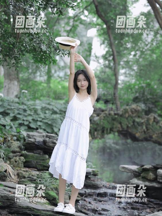 Xiuren秀人网-小逗逗 Xiuren秀人网 - 打开小逗逗学姐的写真合集,观看那些惊艳的原图瞬间,绝对不容错过!.txt