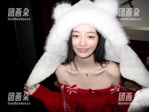 Xiuren秀人网-就是阿朱啊 Xiuren秀人网 - 就是阿朱啊的秘密生活:珍贵原图与图包发布,瞬间引发灵感潮流!.txt