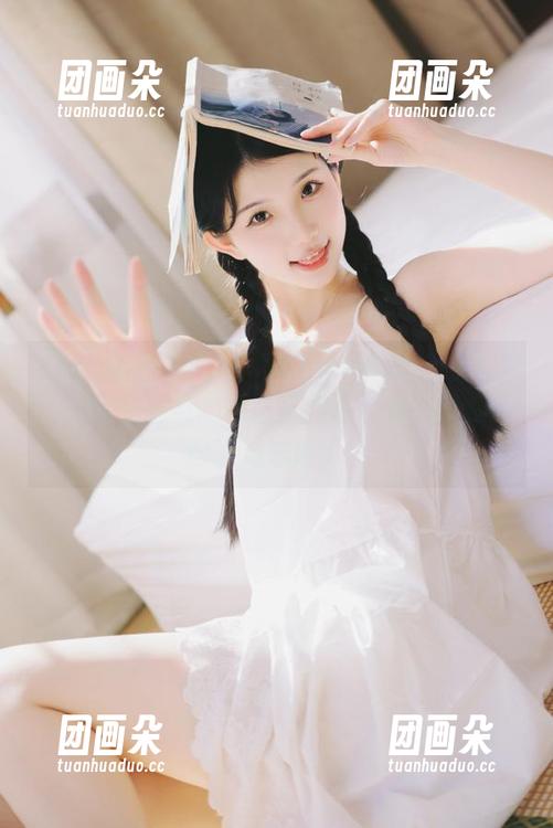 Xiuren秀人网-木木hanna Xiuren秀人网 - 木木hanna的瑜伽人生:一份充满自嘲的写真作品合集,带你一同笑对尴尬.txt