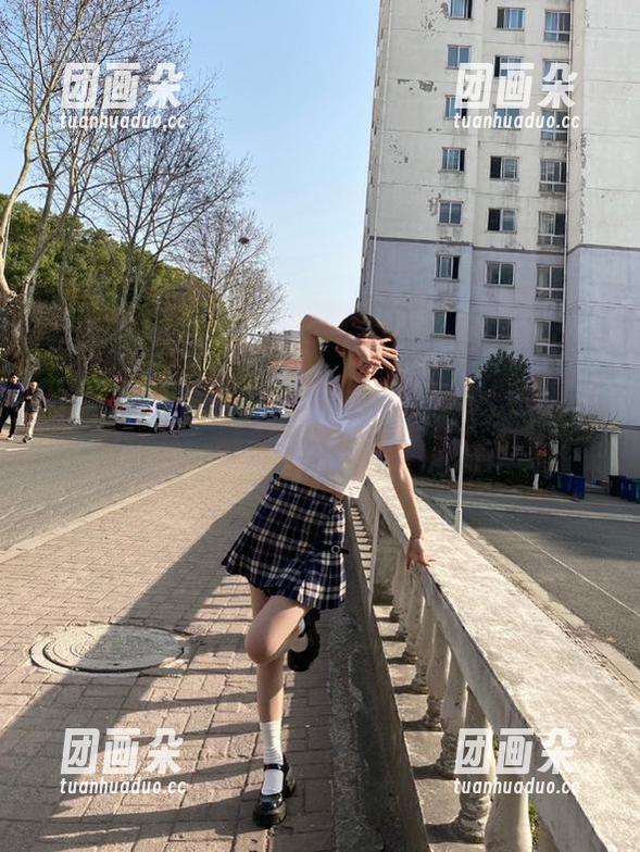 Xiuren秀人网-闵妮 Xiuren秀人网 - 闵妮泳装图库——高清摄影作品,感受夏日的清新魅力.txt