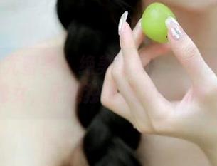 YouMi尤蜜荟 – 绝美写真：心妍小公主化身修女，展现独特魅力与风格.txt