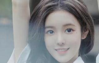 YouMi尤蜜荟 – 发现梦心月的美腿写真魅力：奇幻与现实的完美视觉旅程.txt
