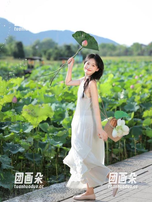 beautyleg - 走进Aileen的纯白摄影作品：图库分享带来灵感与享受.txt