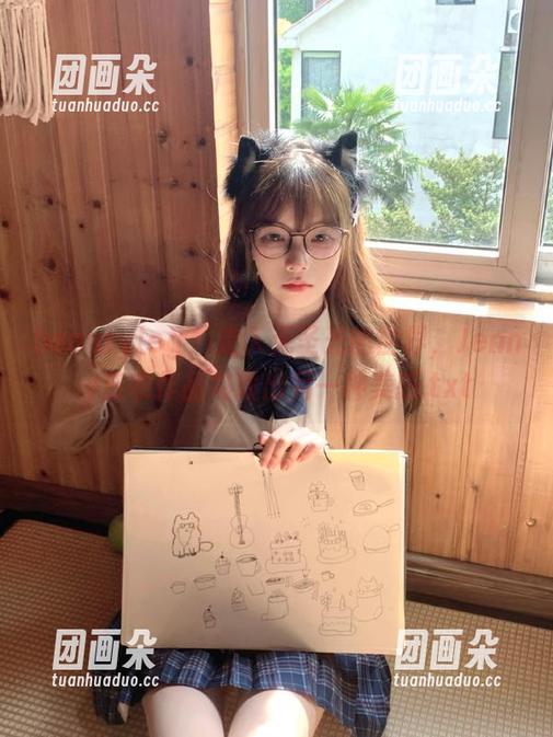 beautyleg - 走入无圣光的世界，Jenny皮衣作品勾勒出另一种美感.txt
