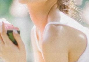 beautyleg – 赏心悦目的新福利，Syuan的制服写真作品带你体验不一样的视觉冲击。.txt
