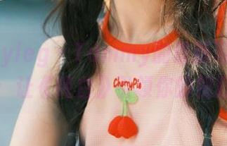 beautyleg – Tammy的最新写真作品发布：让《纯白》引领你的视野.txt