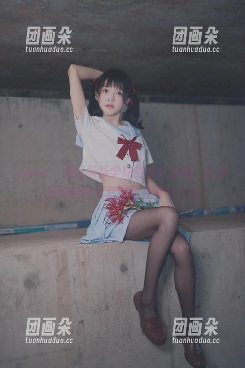 pans - 见证折折学妹的成长历程，风格迥异的写真套图尽在其中.txt