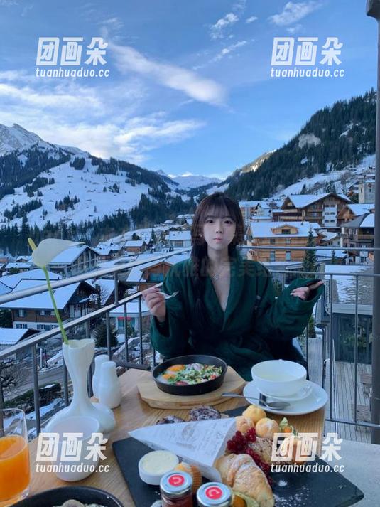 pans - 木木的最新写真集《瑜伽心境》：感受灵活与优雅的完美结合.txt
