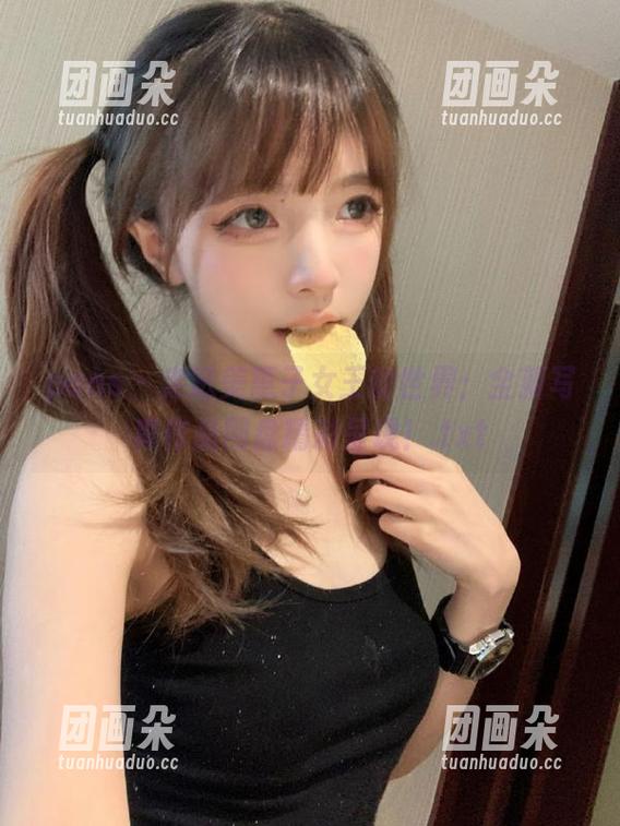 pans-美惠子 pans - 走进美惠子女王的世界:全新写真作品网盘精彩呈现!.txt