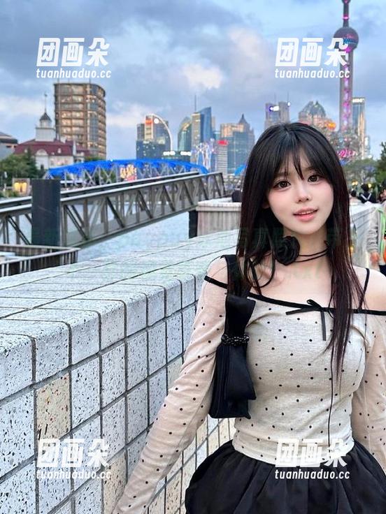 最新发布：puypuy泳池写真照片，带来不一样的视觉享受与体验！.txt