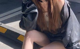 丽柜 – 让我们一起观看AMY厨娘的风采，原图展示她的多面魅力！.txt