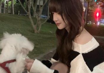 丽柜 – 敏儿最新写真作品上线：纤丝俏佳莲的精彩更新，快来加入这场视觉盛宴！.txt