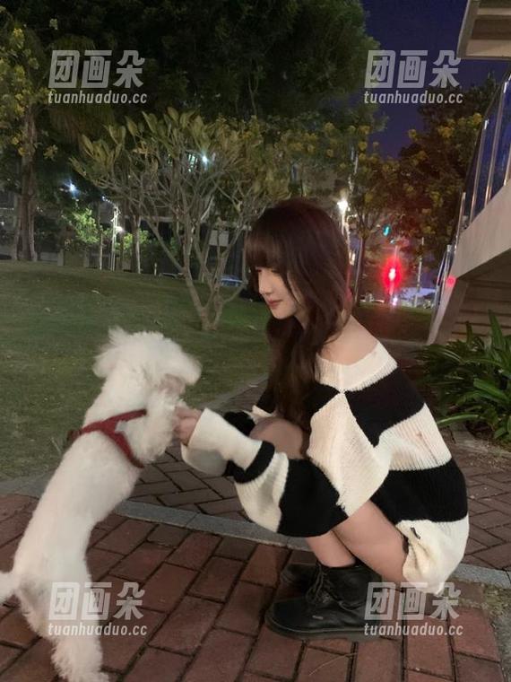 丽柜 - 敏儿最新写真作品上线：纤丝俏佳莲的精彩更新，快来加入这场视觉盛宴！.txt