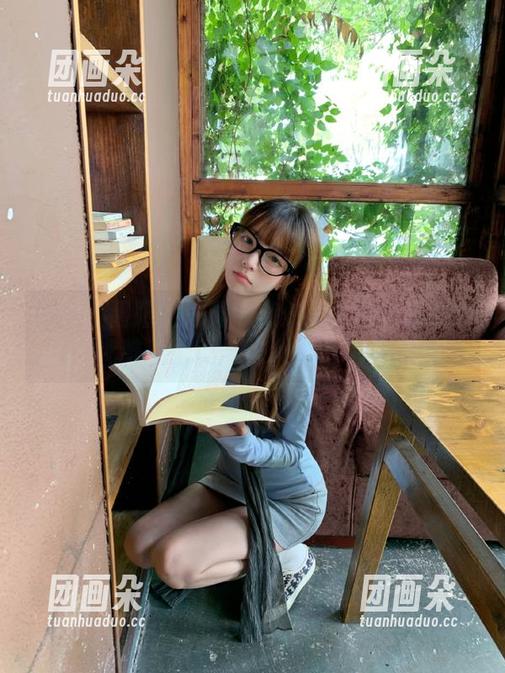 丽柜 - 阳阳的写真之旅：三生三丝带来的唯美壁纸与动人美图.txt