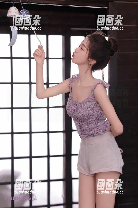 克拉女神 - 从YOYO护士写真中获取福利：每一张都是对护理精神的真实诠释与赞美！.txt