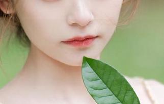 克拉女神 – 亲爱的你还在等什么？快观看小芹的肉丝写真，尽享美图时时刻刻！.txt