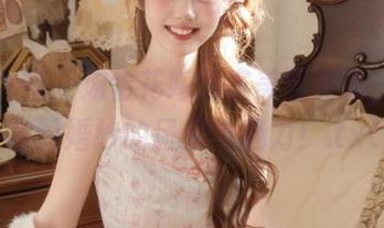 克拉女神 – 汤怡花嫁独家美图更新，轻松驾驭婚纱的风采与魅力！.txt